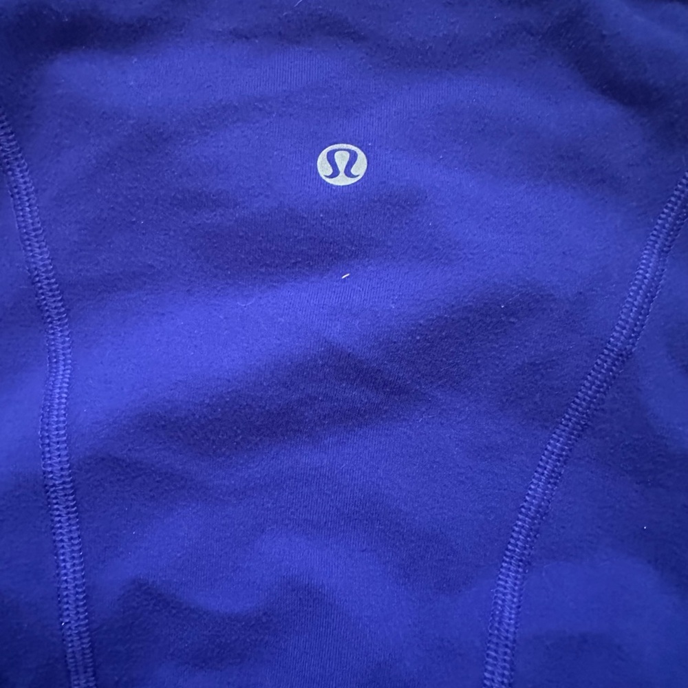 Lululemon swiftly tech long sleeve Size 6